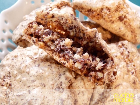 brutti buoni al cioccolato
