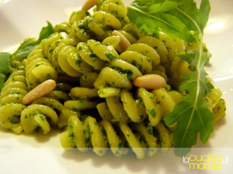 fusilli al pesto di rucola