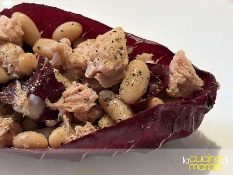 radicchio trevisano con tonno e fagioli