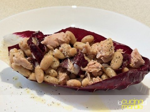 radicchio trevisano con tonno e fagioli