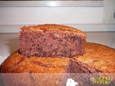 torta al cioccolato con solo albumi